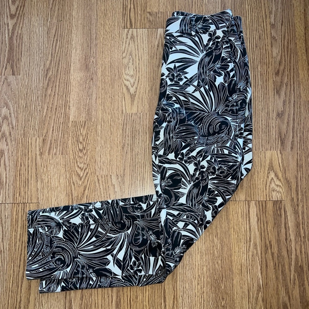 White House Black Market Pants
